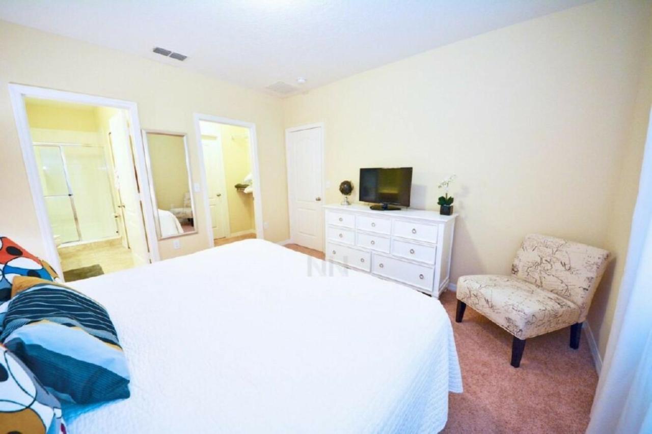 Make Memories With Your Family And Friends In This Beautiful Home 1014 Loughman Buitenkant foto